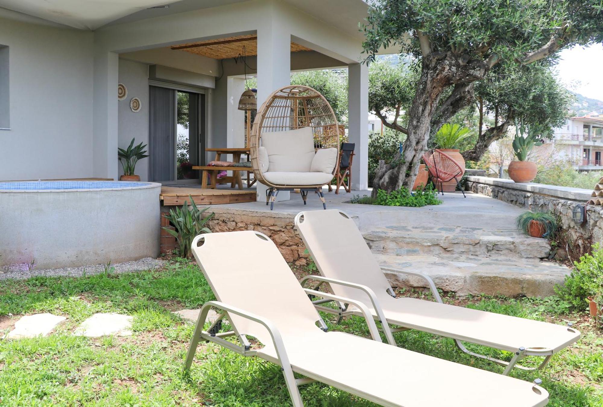 Petrichor Apartment Kalamata Bagian luar foto